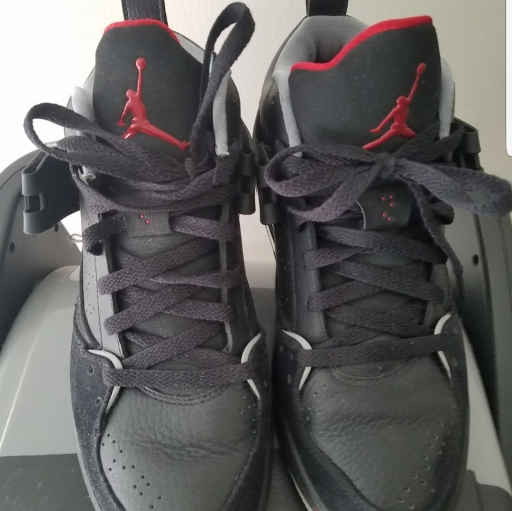 Jordan's size 8.5 Men